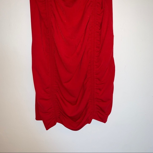 Sexy ruched red dress - Picture 3 of 4